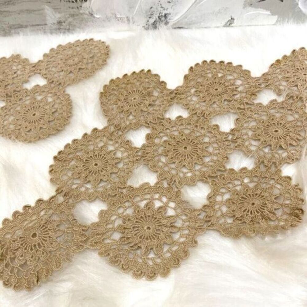 SET Of 3 Doilies